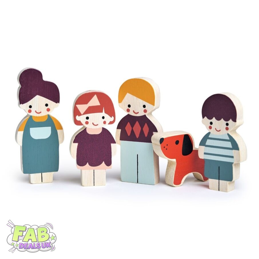 Doll Family with Dog Wooden People Mentari