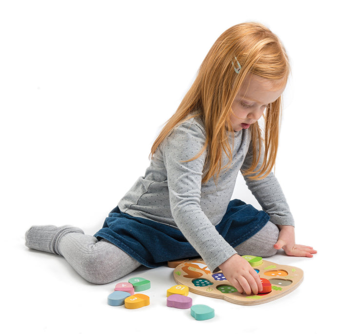 How Many Acorns? Wooden Number Jigsaw Puzzle Tender Leaf Toys