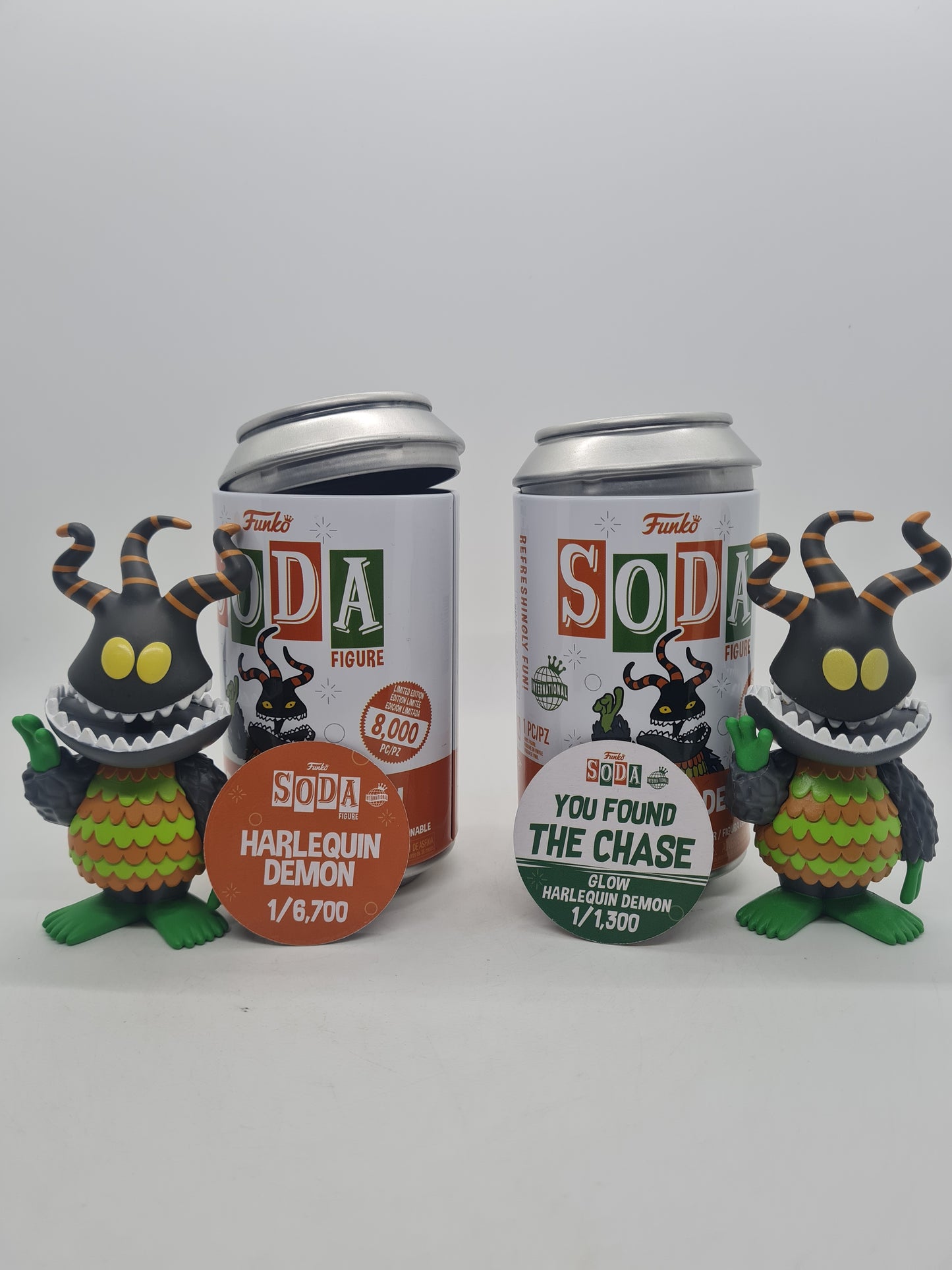 Funko Soda Harlequin Demon set of 2 Normal + Chase disney NBC