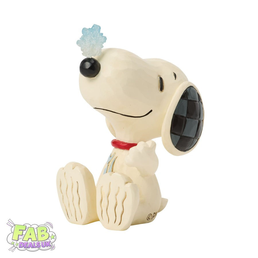 Snoopy with Snowflake on Nose Mini Figurine - Jim Shore Peanuts Ornament