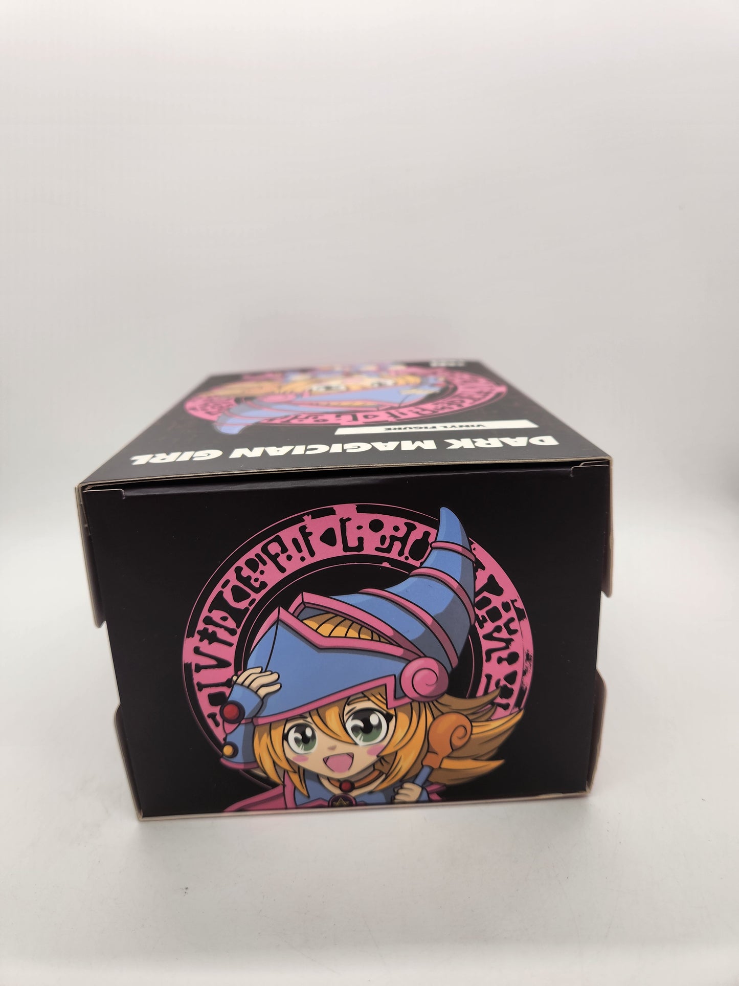 Dark Magician Girl Vinyl Figure LA COMIC CON EXCLUSIVE VRARE YOUTOOZ EXCLUSIVE Yu Gi Oh Tooz BY Youtooz
