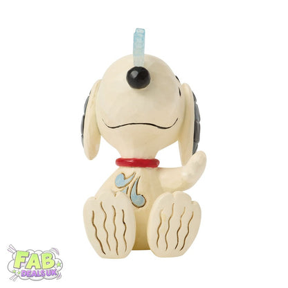 Snoopy with Snowflake on Nose Mini Figurine - Jim Shore Peanuts Ornament