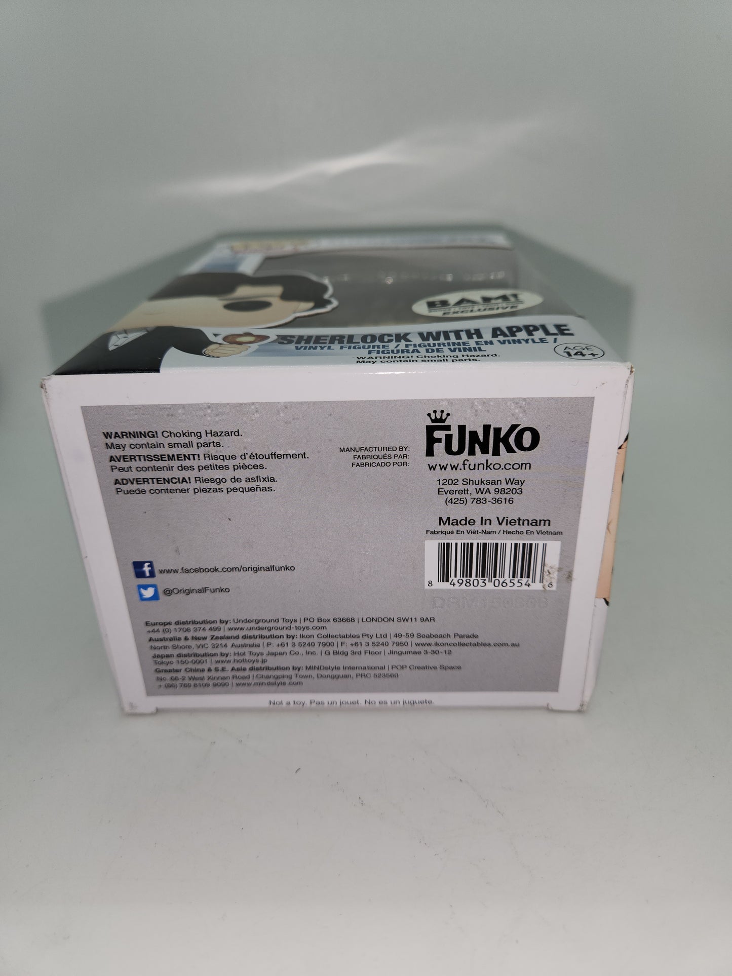 #292 Sherlock With Apple BAM EXCLUSIVE Sherlock Television Funko Pop