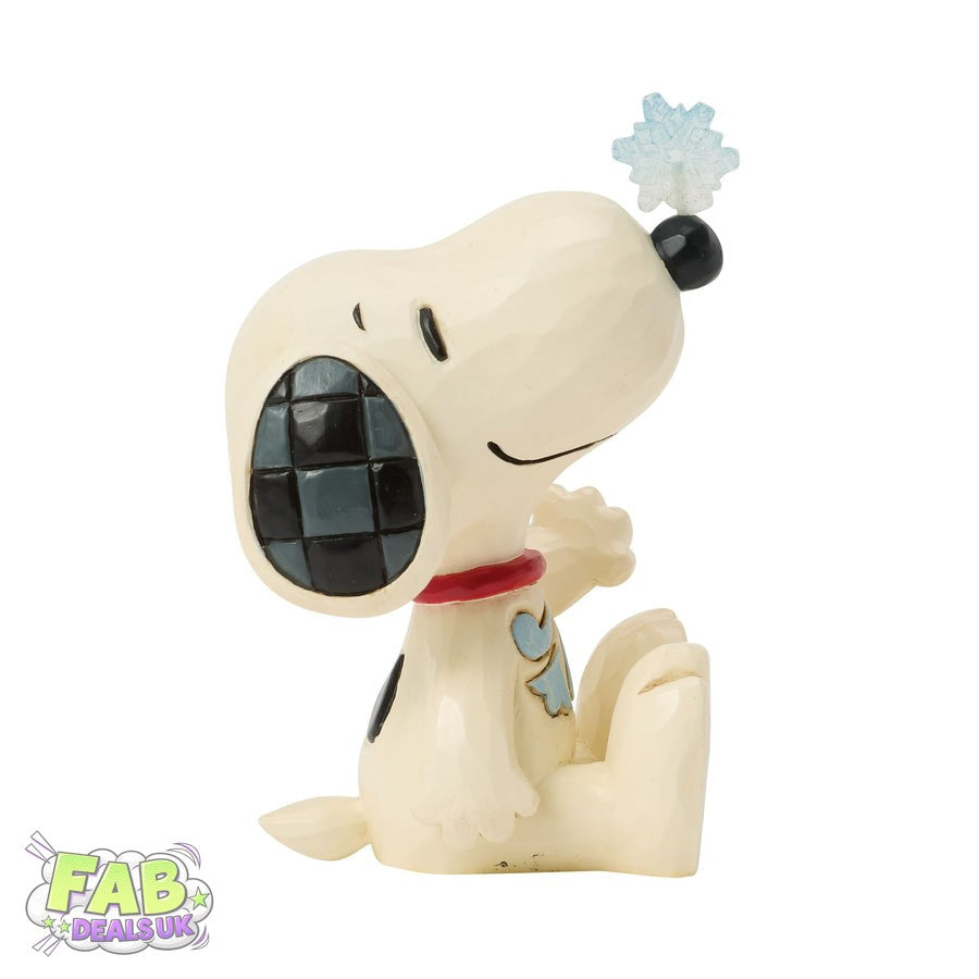 Snoopy with Snowflake on Nose Mini Figurine - Jim Shore Peanuts Ornament