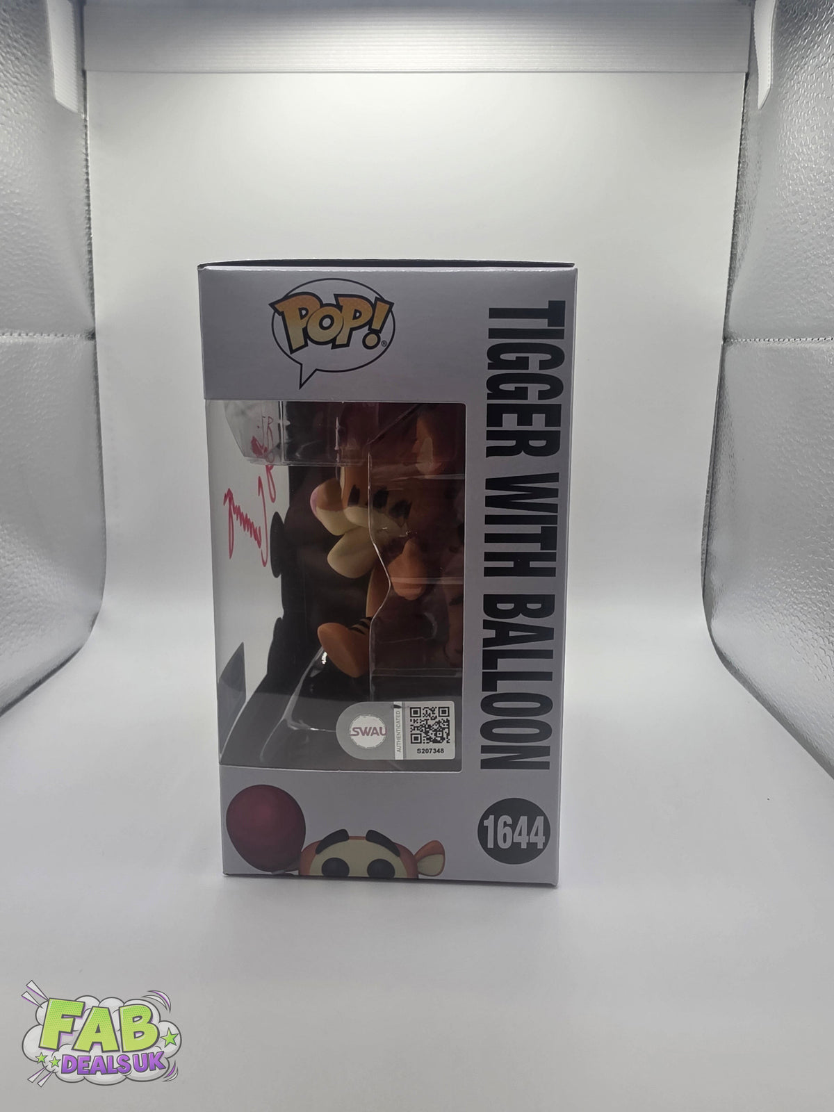 #1644 Tigger With Balloon SIGNED Jim Cummings Disney Winnie the Pooh Funko Pop