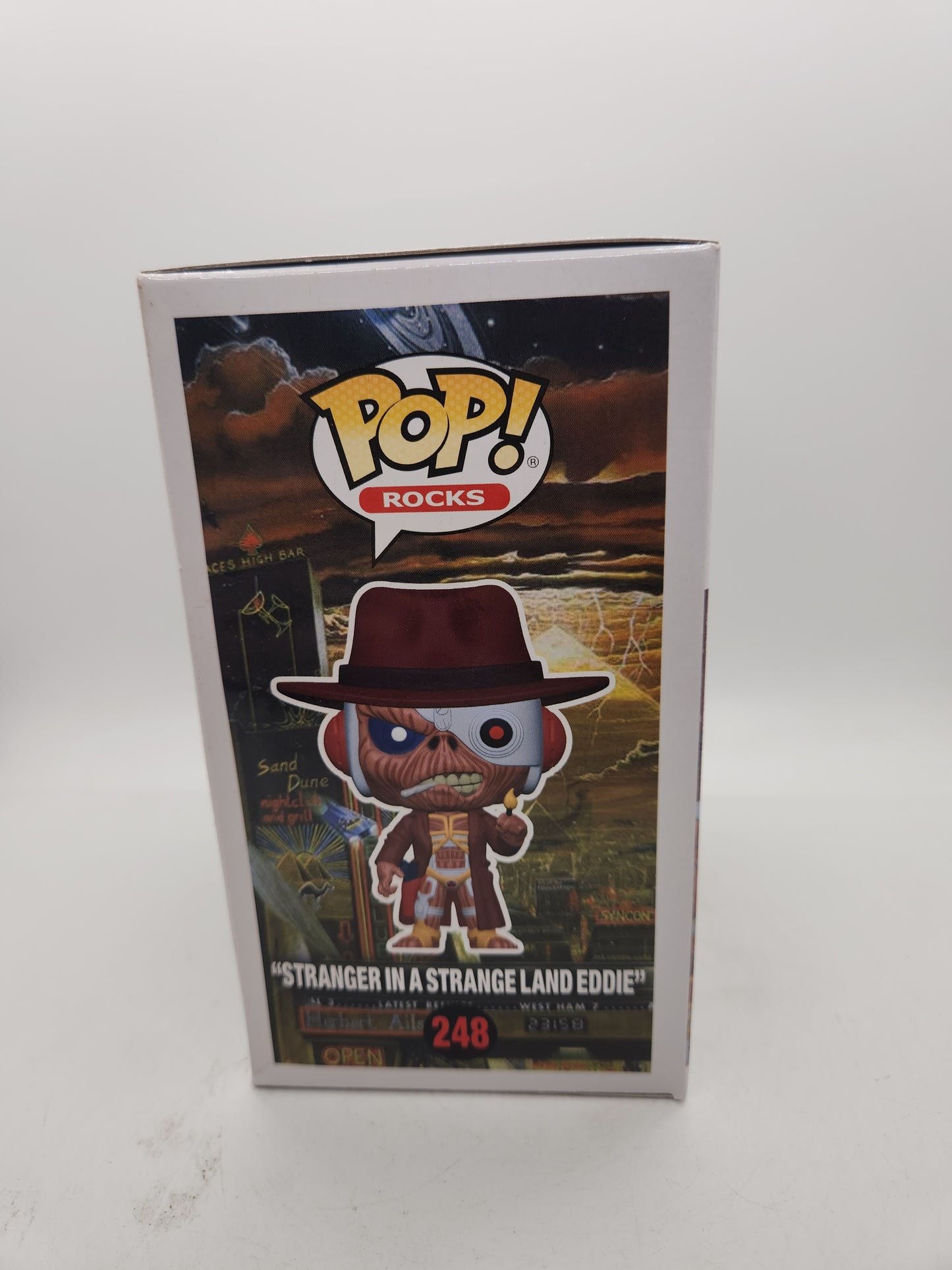 #248 Stranger In A Strange Land Eddie CHASE Iron Maiden Rocks Funko Pop