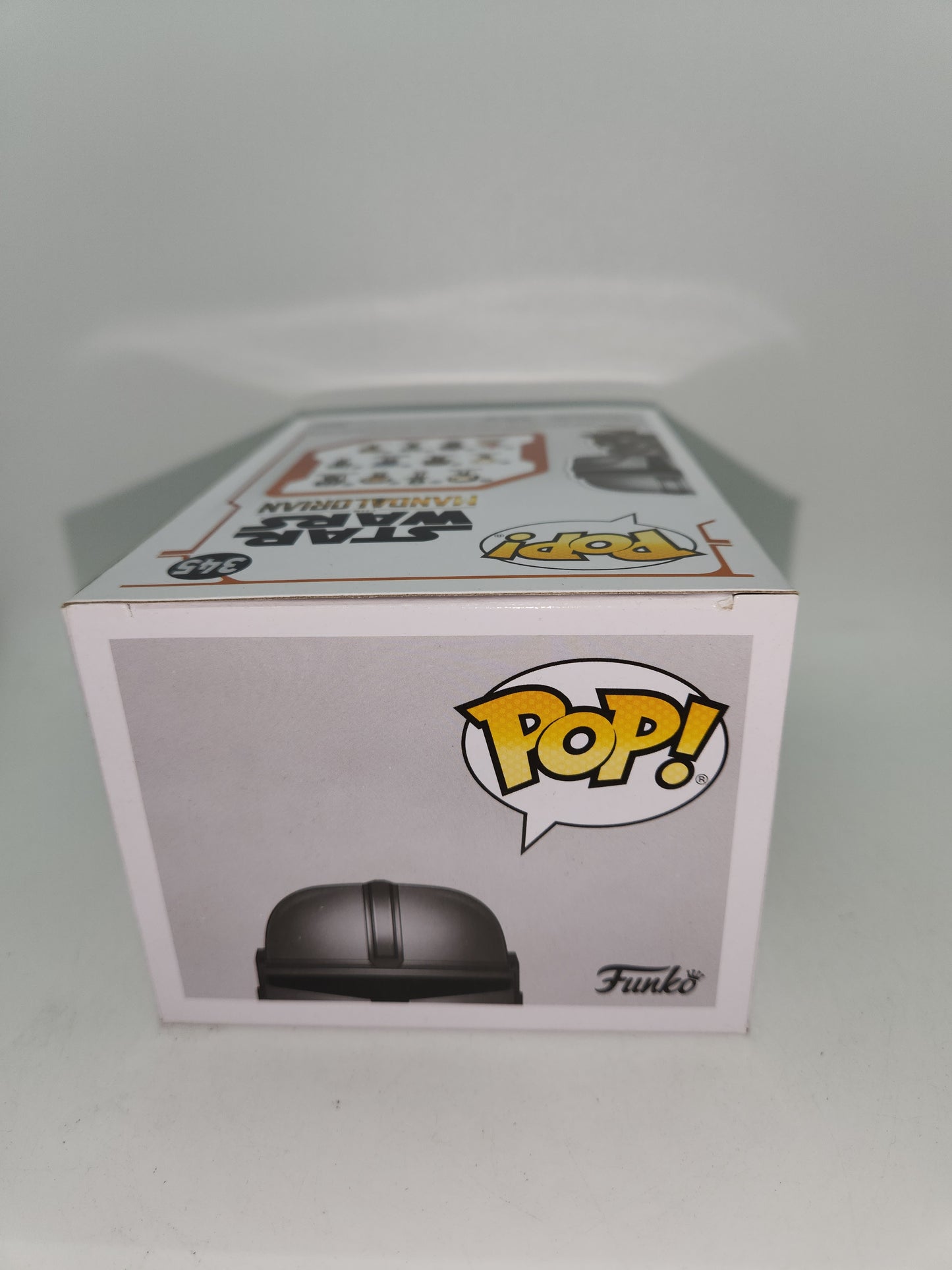 #345 The Mandalorian SPECIAL EDITION Star Wars Funko Pop