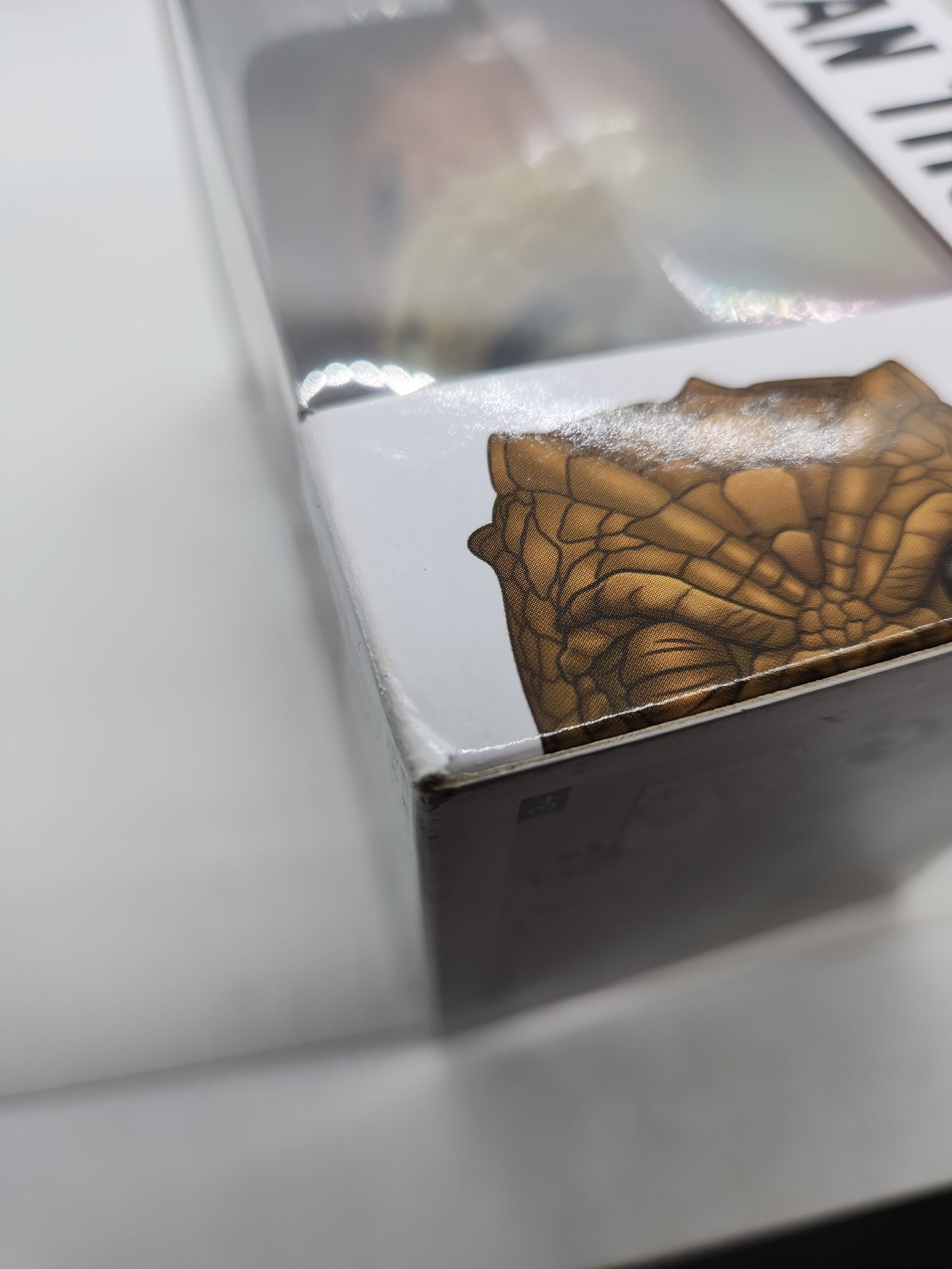 #357 Trandoshan Thug WALLGREEN EXCLUSIVE The Mandalorian Star Wars Funko Pop