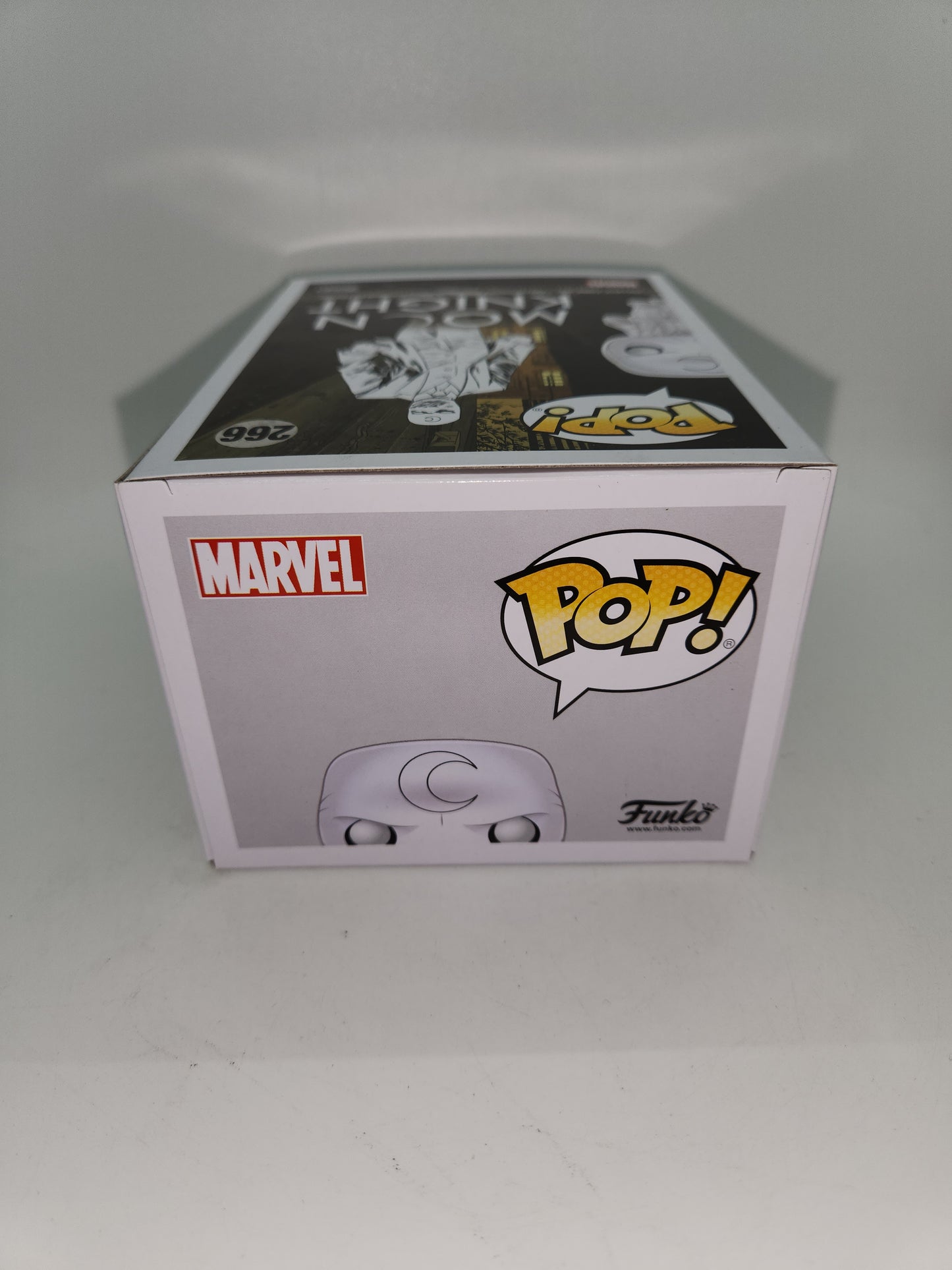 #266 Moon Knight EXCLUSIVE Marvel Funko Pop