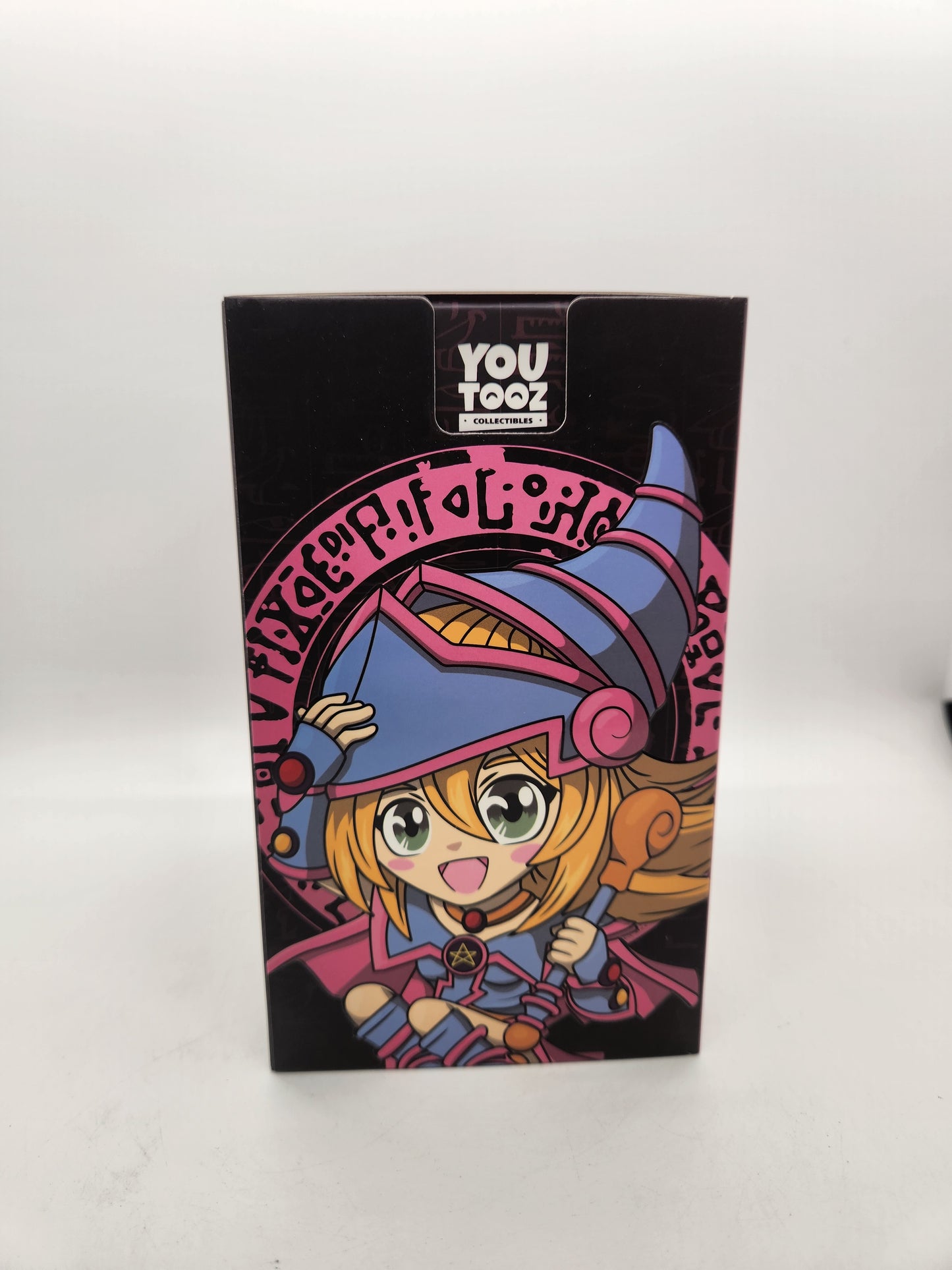 Dark Magician Girl Vinyl Figure LA COMIC CON EXCLUSIVE VRARE YOUTOOZ EXCLUSIVE Yu Gi Oh Tooz BY Youtooz